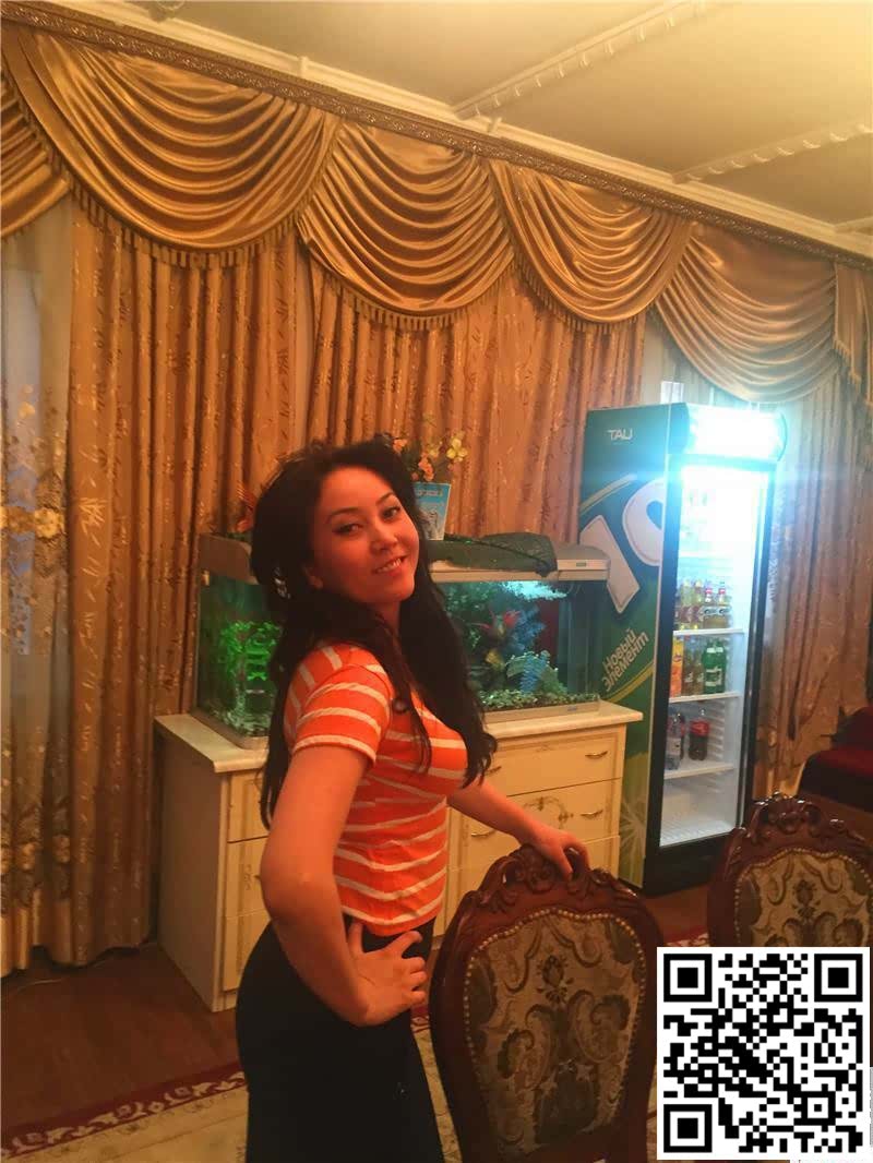 帅男出差邂后哈萨克斯坦美女[14P]