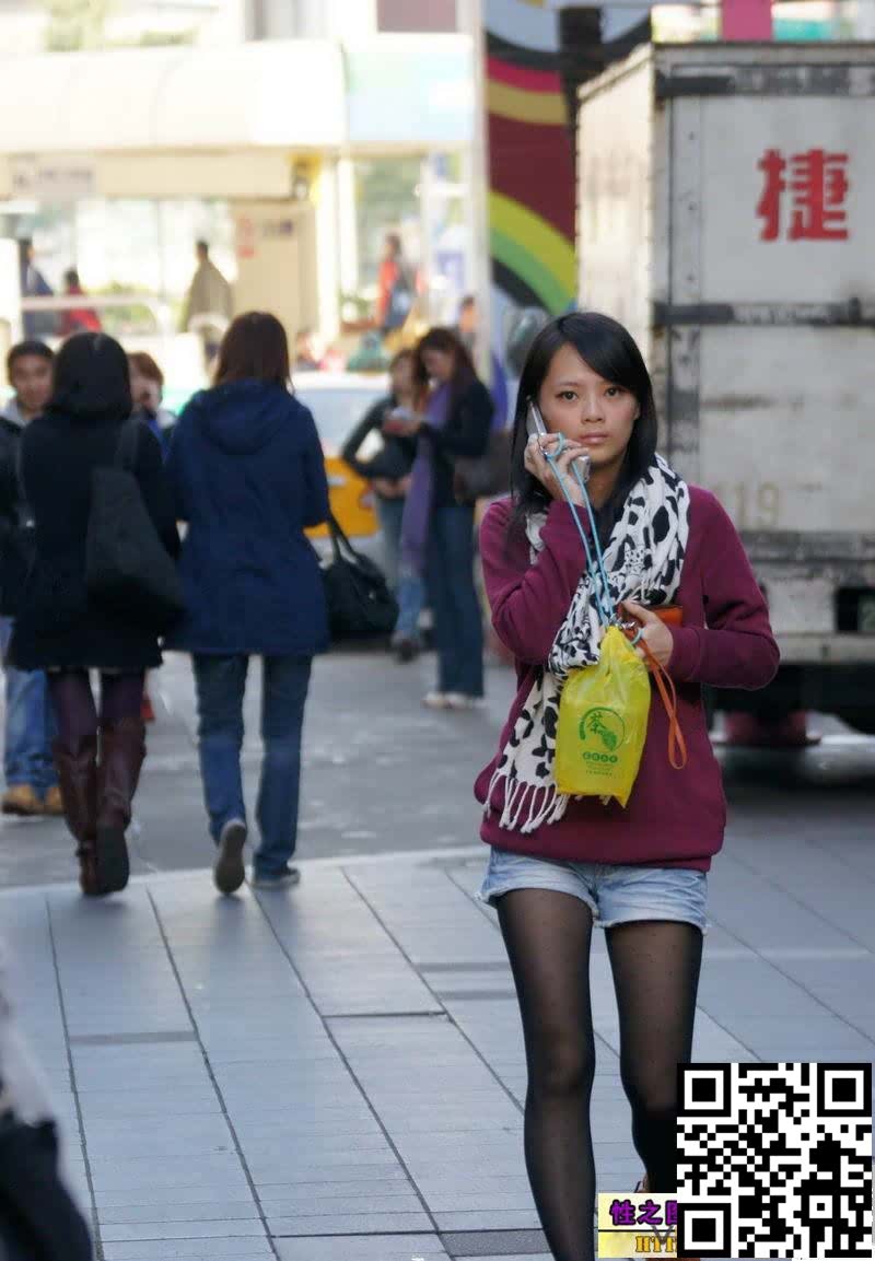 香港街拍丝袜美眉[12P]