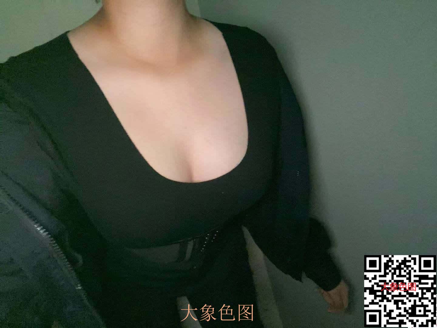 内射00后女友，有女“乳”此也算无憾[15P]