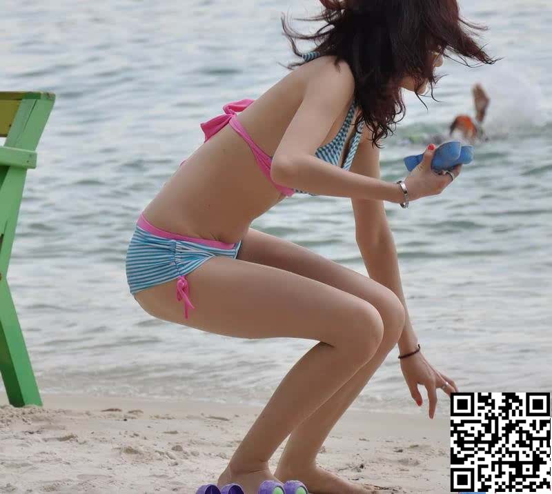 夏日海滩性感泳装美女们、个个身材都很好[18P]