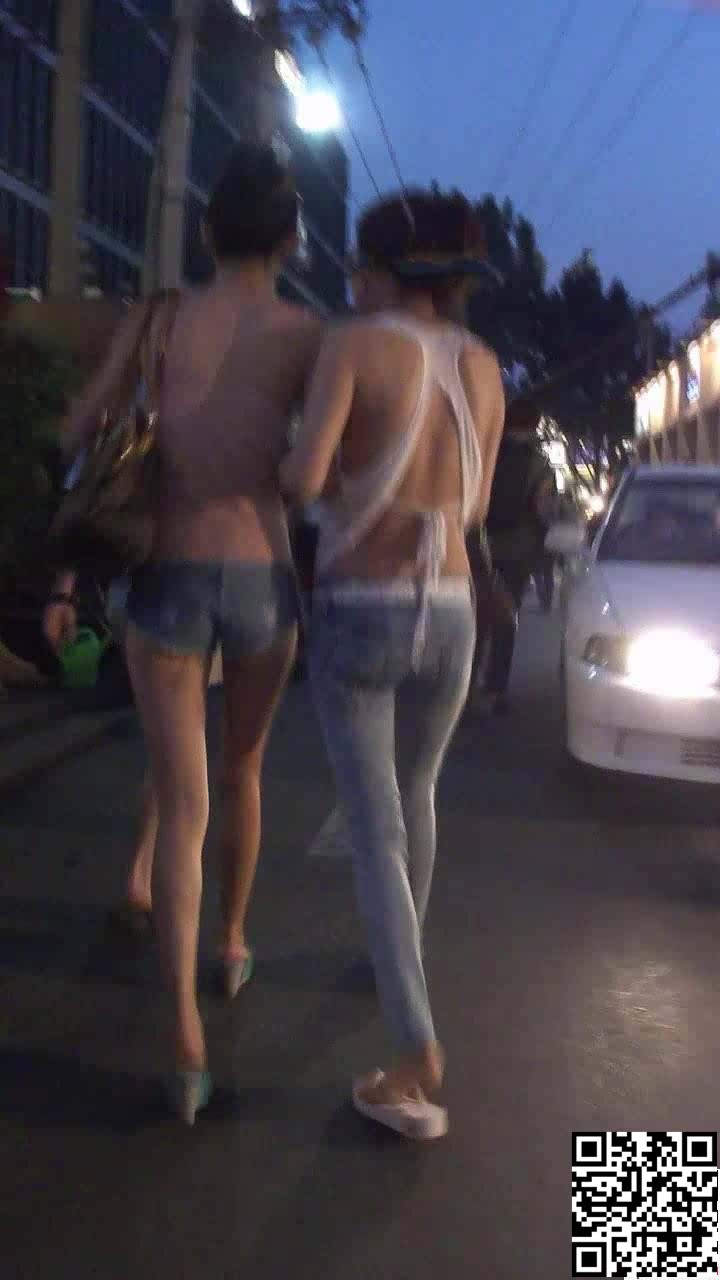 街拍清纯长腿短裙美女[11P]