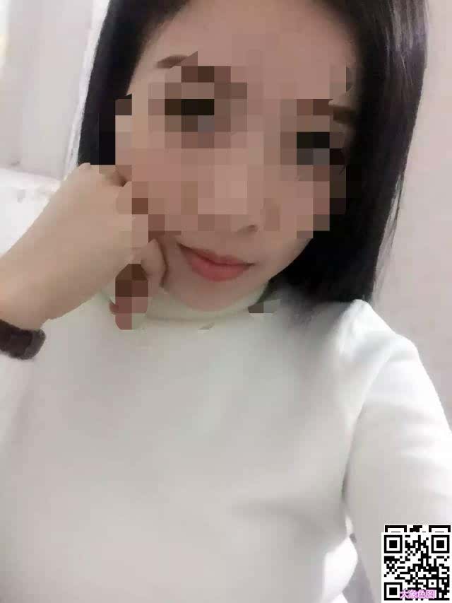 带这么漂亮得女人逛街都是享受，何况我还能操她[14P]