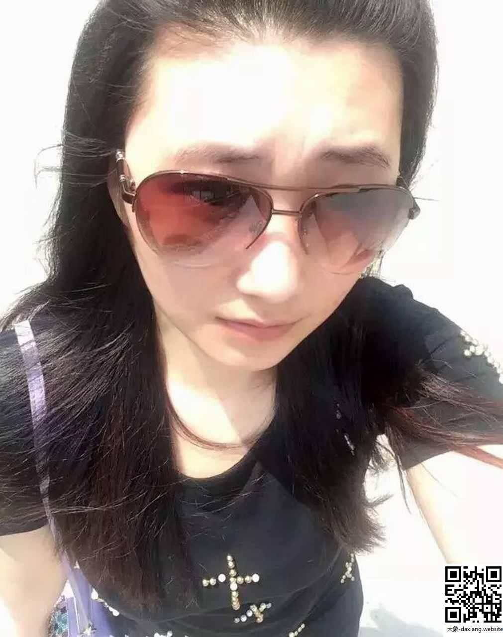 高顏值美女被引誘劈腿了一去不複回，男友一怒爆照泄憤[44P]