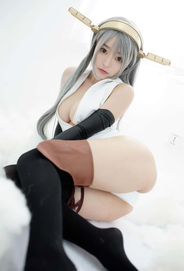 舰娘cosplay柳侑绮大胆开胸泳衣版