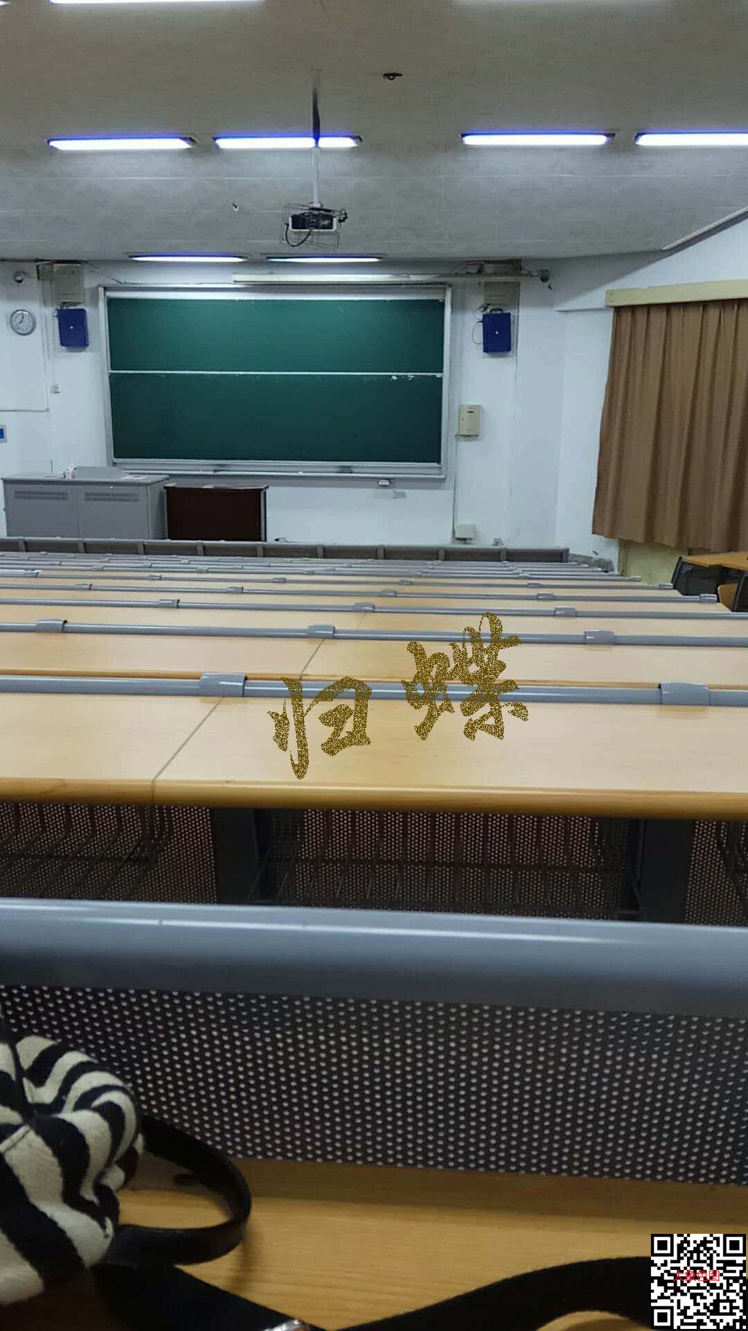 难得休息 ， 女友大学校园走一波 。[18P]